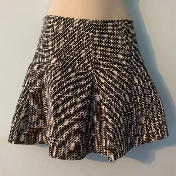 Armani Exchange Dresses & Skirts - Armani Exchange Womens Textured Pleated Skirt Size 0 Couture Designer 712